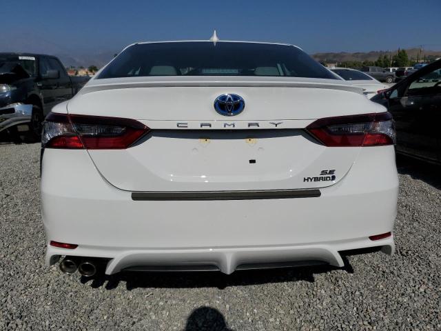4T1G31AK1PU616056 - 2023 TOYOTA CAMRY SE NIGHT SHADE WHITE photo 6