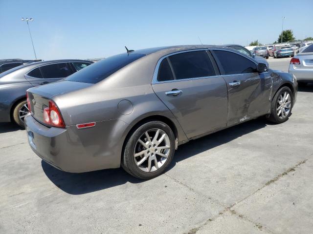1G1ZE5E09AF134866 - 2010 CHEVROLET MALIBU LTZ ნაცრისფერი ფოტო 3