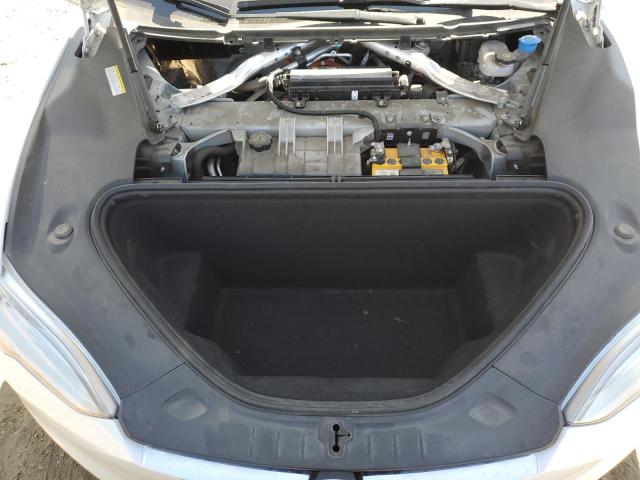 5YJSA1E19HF183845 - 2017 TESLA MODEL S WHITE photo 11