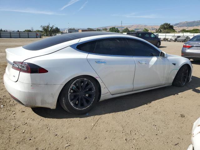 5YJSA1E19HF183845 - 2017 TESLA MODEL S WHITE photo 3