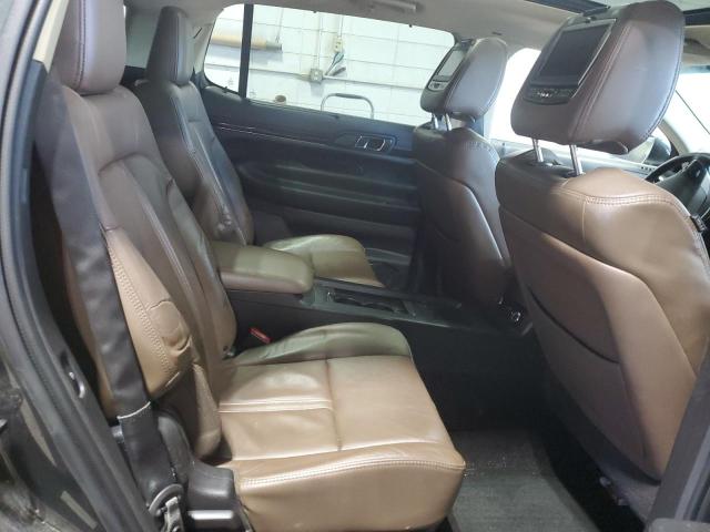 2LMHJ5AT9FBL01900 - 2015 LINCOLN MKT GREEN photo 11