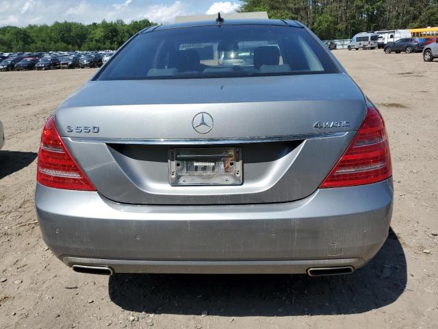 WDDNG9EB2DA496098 - 2013 MERCEDES-BENZ S 550 4MATIC GRAY photo 6