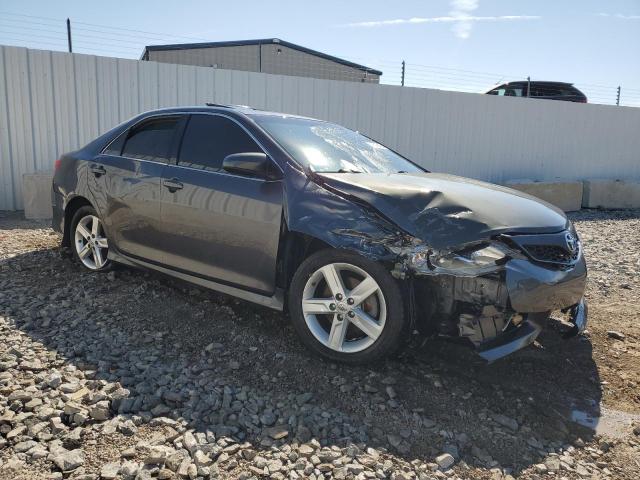 4T1BF1FK3DU250686 - 2013 TOYOTA CAMRY L GRAY photo 4