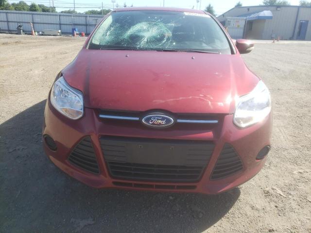 1FADP3K23EL172323 - 2014 FORD FOCUS SE BURGUNDY photo 5