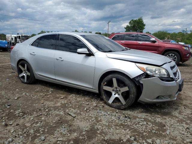 1G11D5RR7DF107226 - 2013 CHEVROLET MALIBU 1LT SILVER photo 4