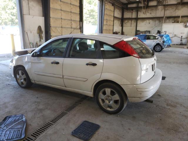 1FAFP37N36W174035 - 2006 FORD FOCUS ZX5 WHITE photo 2