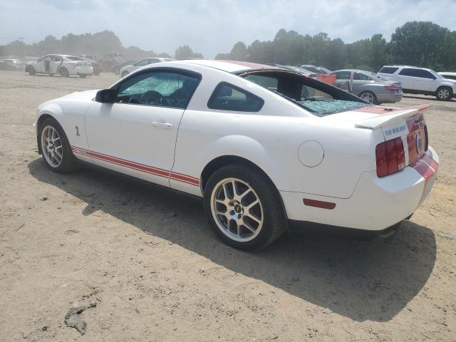 1ZVHT88S675359927 - 2007 FORD MUSTANG SHELBY GT500 WHITE photo 2