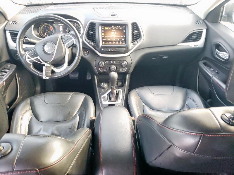 1C4PJMBS4GW187235 - 2016 JEEP CHEROKEE TRAILHAWK BLACK photo 8