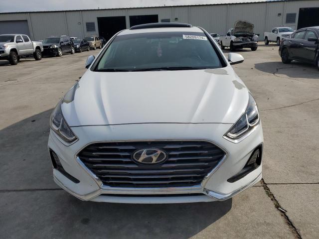 5NPE24AF7KH759647 - 2019 HYUNDAI SONATA SE WHITE photo 5