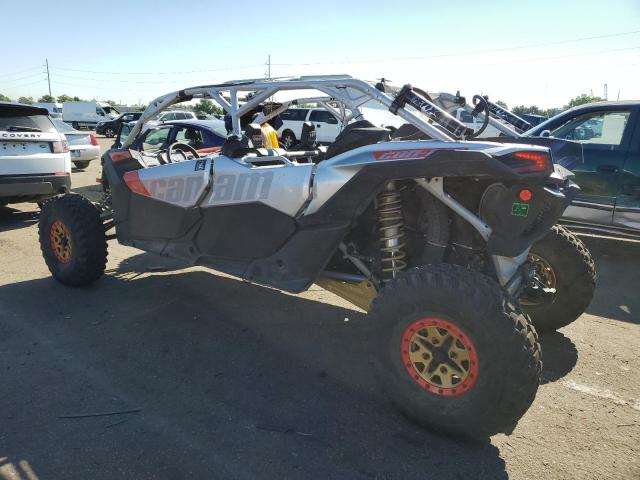 3JBVNAW42KK001740 - 2019 CAN-AM MAVERICK X RS TURBO R SILVER photo 3