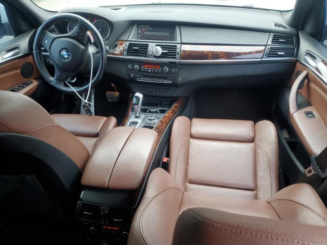 5UXZV4C57D0E08140 - 2013 BMW X5 XDRIVE35I WHITE photo 8