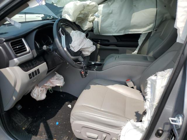 5TDJKRFH1GS502801 - 2016 TOYOTA HIGHLANDER XLE Արծաթագույն լուսանկար 7