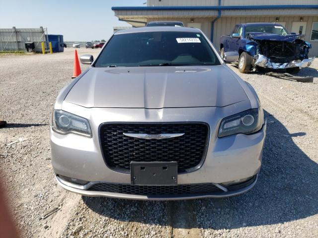 2C3CCAGGXGH183012 - 2016 CHRYSLER 300 S SILVER photo 5