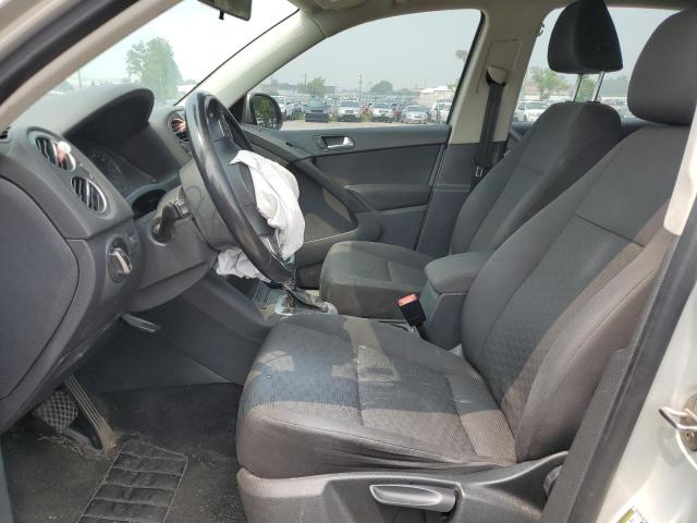 WVGBV7AX7DW551765 - 2013 VOLKSWAGEN TIGUAN S SILVER photo 7