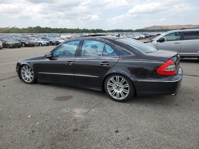 WDBUF90X28B320291 - 2008 MERCEDES-BENZ E 550 4MATIC BLACK photo 2