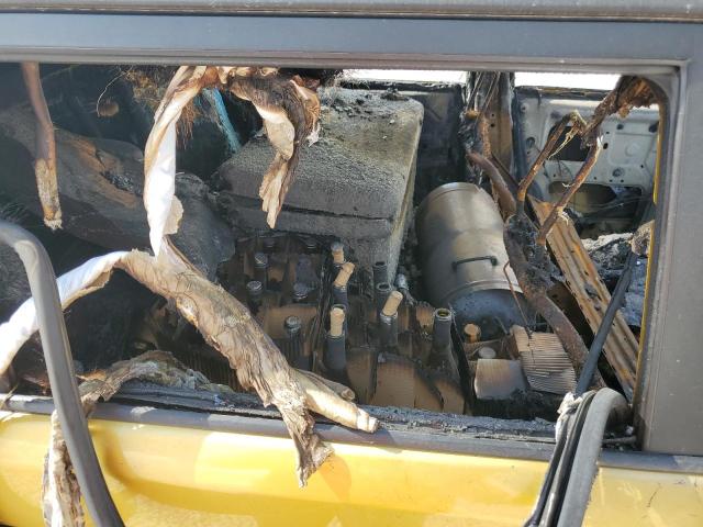 JTLKE50E181057692 - 2008 TOYOTA SCION XB GOLD photo 10