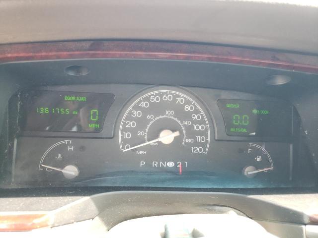 1LNHM81WX4Y606823 - 2004 LINCOLN TOWN CAR EXECUTIVE TEAL photo 9