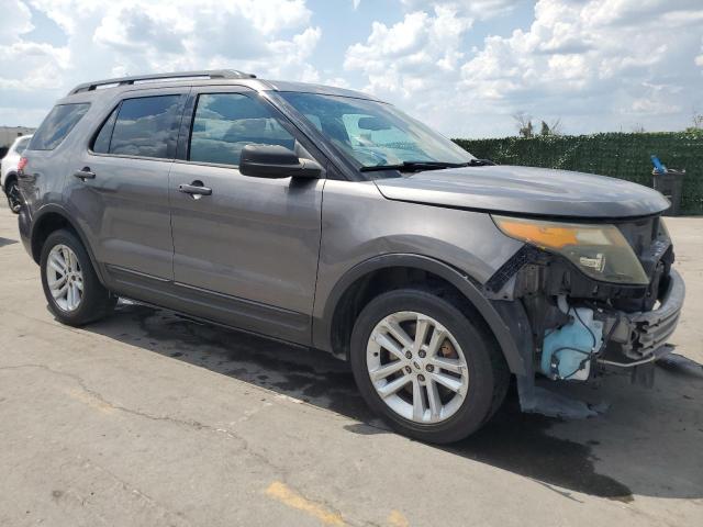 1FM5K8ARXFGA78258 - 2015 FORD EXPLORER POLICE INTERCEPTOR 灰色 照片 4