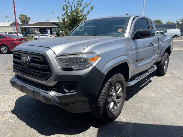 5TFRX5GN3JX110583 - 2018 TOYOTA TACOMA ACCESS CAB GRAY photo 2