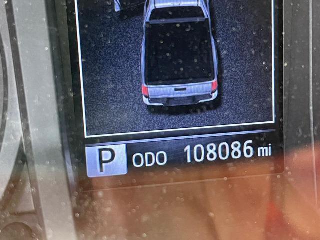 5TFRX5GN3JX110583 - 2018 TOYOTA TACOMA ACCESS CAB GRAY photo 8