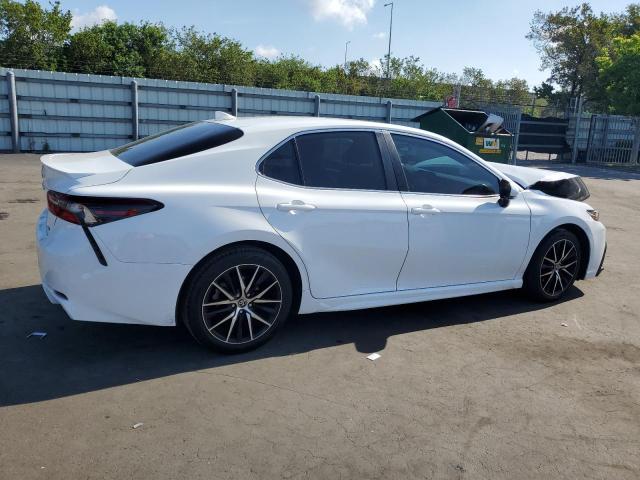 4T1G11AK0PU765483 - 2023 TOYOTA CAMRY SE NIGHT SHADE WHITE photo 3
