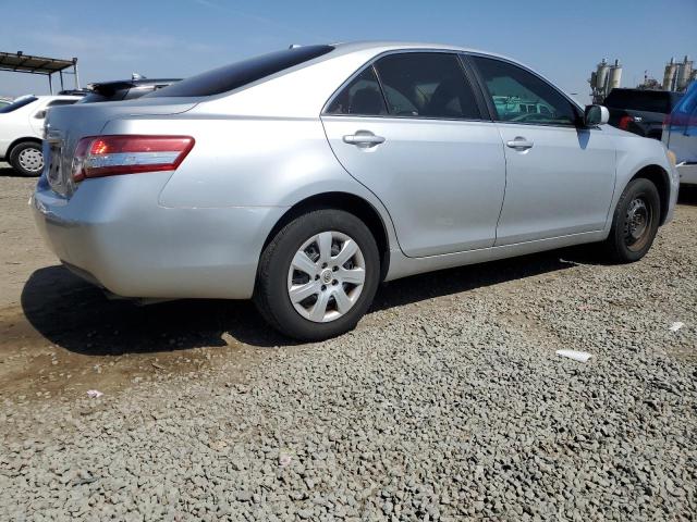 4T4BF3EK1AR077278 - 2010 TOYOTA CAMRY BASE SILVER photo 3
