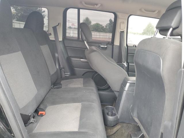 1C4NJPBA1HD150477 - 2017 JEEP PATRIOT SPORT 黑色 照片 11