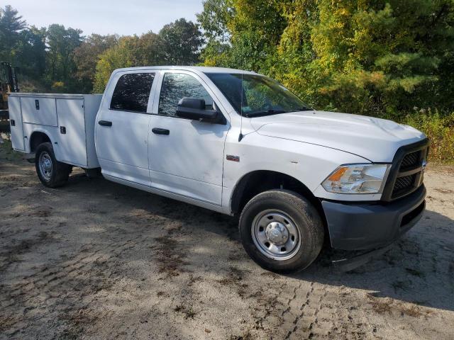 3C6UR4HJ1JG241694 - 2018 RAM 2500 ST Weiß Foto 4