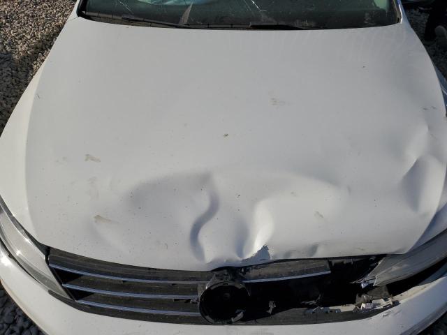 3VWDB7AJ6JM205829 - 2018 VOLKSWAGEN JETTA SE WHITE photo 11