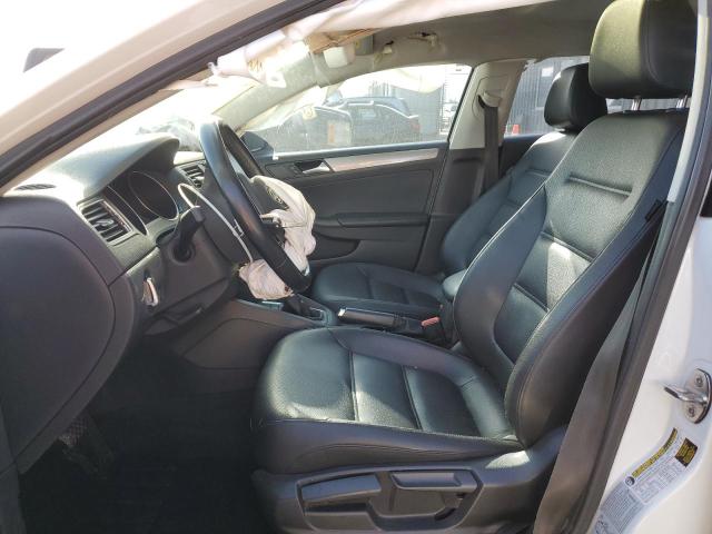 3VWDB7AJ6JM205829 - 2018 VOLKSWAGEN JETTA SE WHITE photo 7