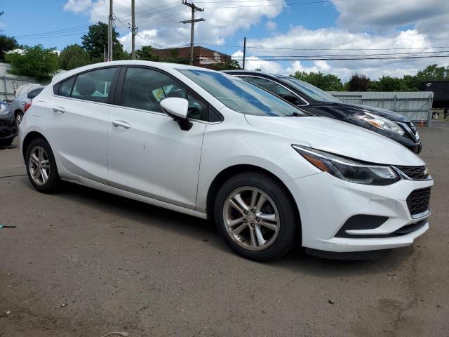 3G1BE6SM4HS569248 - 2017 CHEVROLET CRUZE LT WHITE photo 4