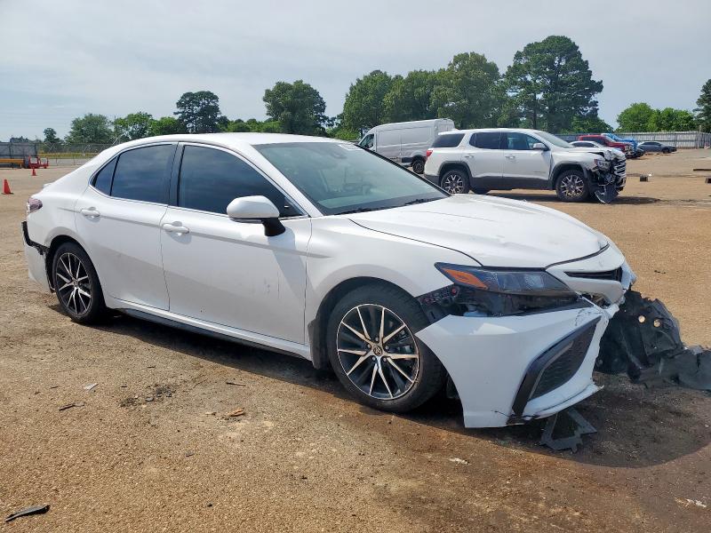 4T1G11AK0PU729325 - 2023 TOYOTA CAMRY SE NIGHT SHADE WHITE photo 4