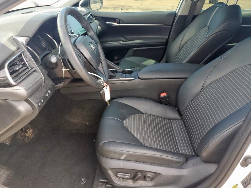 4T1G11AK0PU729325 - 2023 TOYOTA CAMRY SE NIGHT SHADE WHITE photo 7