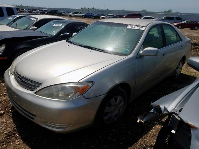 4T1BE32K33U731024 - 2003 TOYOTA CAMRY LE GOLD photo 2