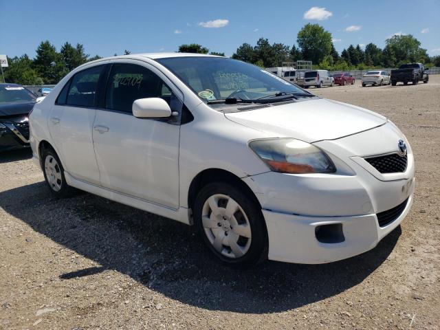 JTDBT903491299420 - 2009 TOYOTA YARIS WHITE photo 4