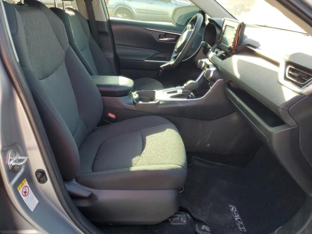 2T3W1RFV7KW001241 - 2019 TOYOTA RAV4 XLE SILVER photo 7