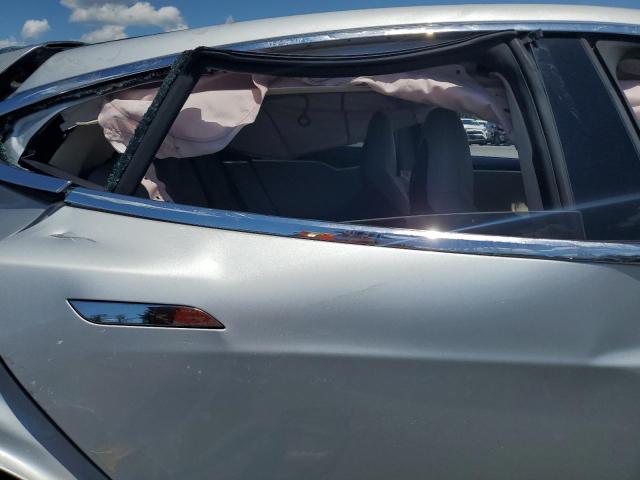 5YJSA1H1XEFP39703 - 2014 TESLA MODEL S 银色 照片 10