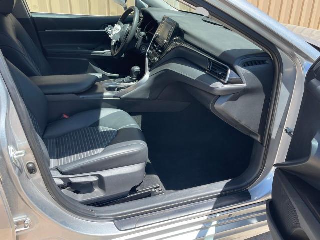 4T1G11AK9RU906148 - 2024 TOYOTA CAMRY SE NIGHT SHADE SILVER photo 5