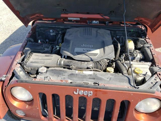 1C4GJWBG8EL258412 - 2014 JEEP WRANGLER SAHARA ORANGE photo 12