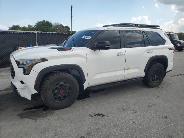 2025 TOYOTA SEQUOIA SR5, null