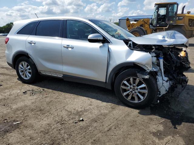 5XYPG4A34KG478087 - 2019 KIA SORENTO L SILVER photo 4