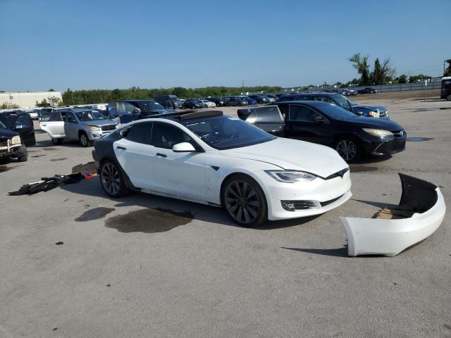 5YJSA1E28GF142176 - 2016 TESLA MODEL S თეთრი ფოტო 4