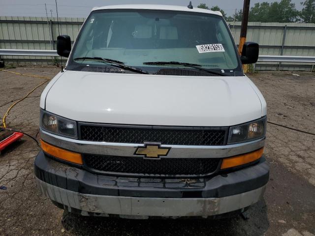 1GAZGPF72N1212098 - 2022 CHEVROLET EXPRESS G3 LT WHITE photo 5