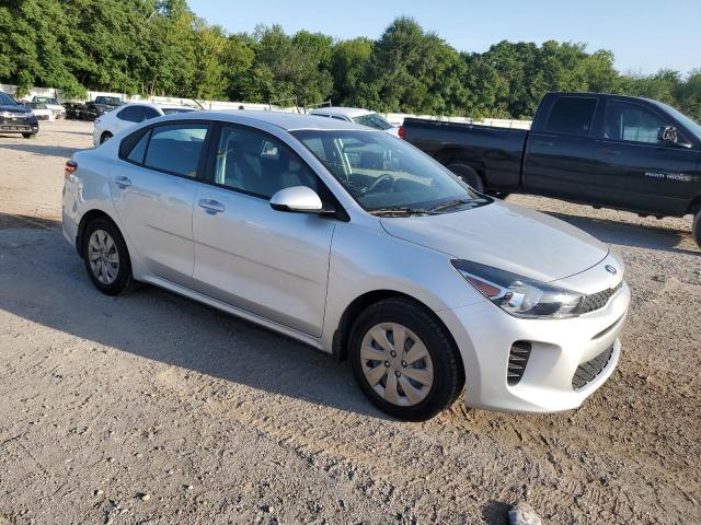 3KPA24AB3KE237436 - 2019 KIA RIO S SILVER photo 4