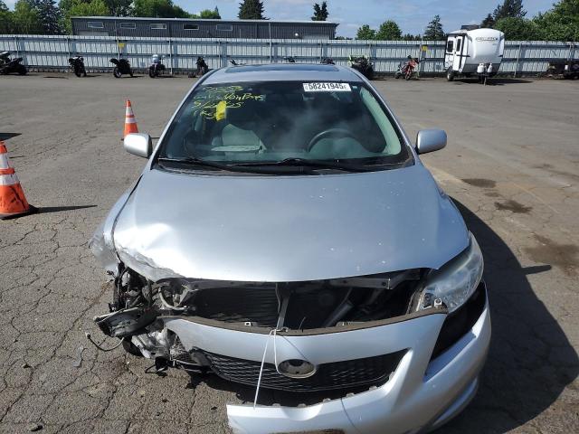 1NXBU40E39Z062686 - 2009 TOYOTA COROLLA BASE SILVER photo 5