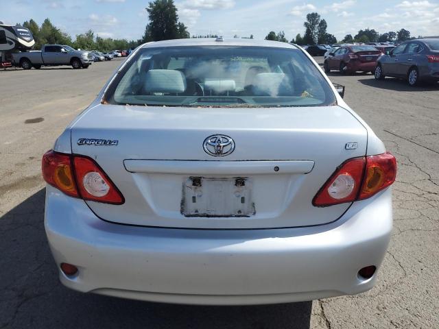 1NXBU40E39Z062686 - 2009 TOYOTA COROLLA BASE SILVER photo 6