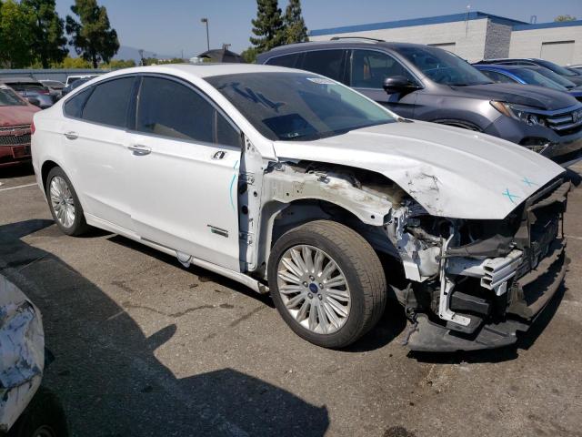 3FA6P0PU2GR384412 - 2016 FORD FUSION SE PHEV WHITE photo 4