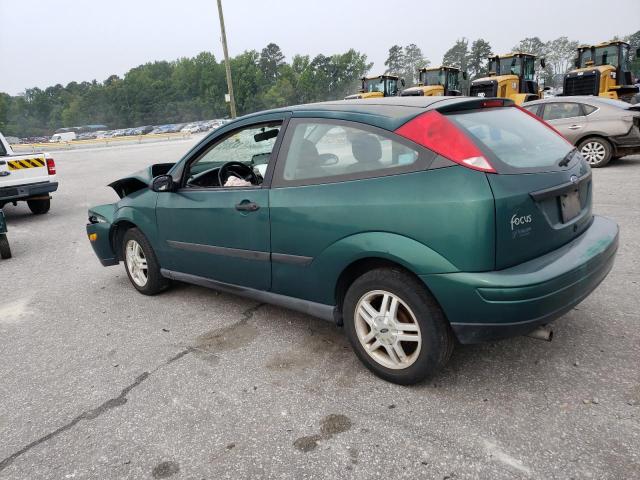 3FAFP3138YR240446 - 2000 FORD FOCUS ZX3 GREEN photo 2