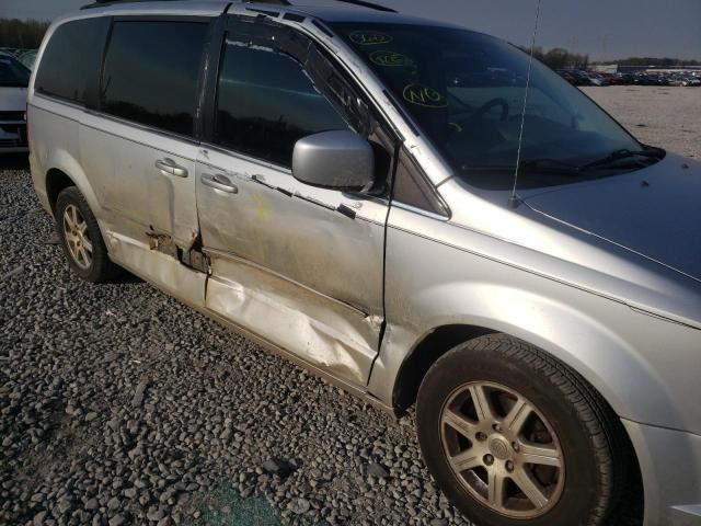 2A4RR5D17AR150234 - 2010 CHRYSLER TOWN & COU TOURING Gümüş foto 9