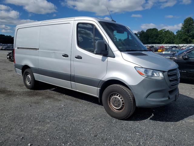 WD4PE7ED0KT015674 - 2019 MERCEDES-BENZ SPRINTER 1500/2500 SILVER photo 4